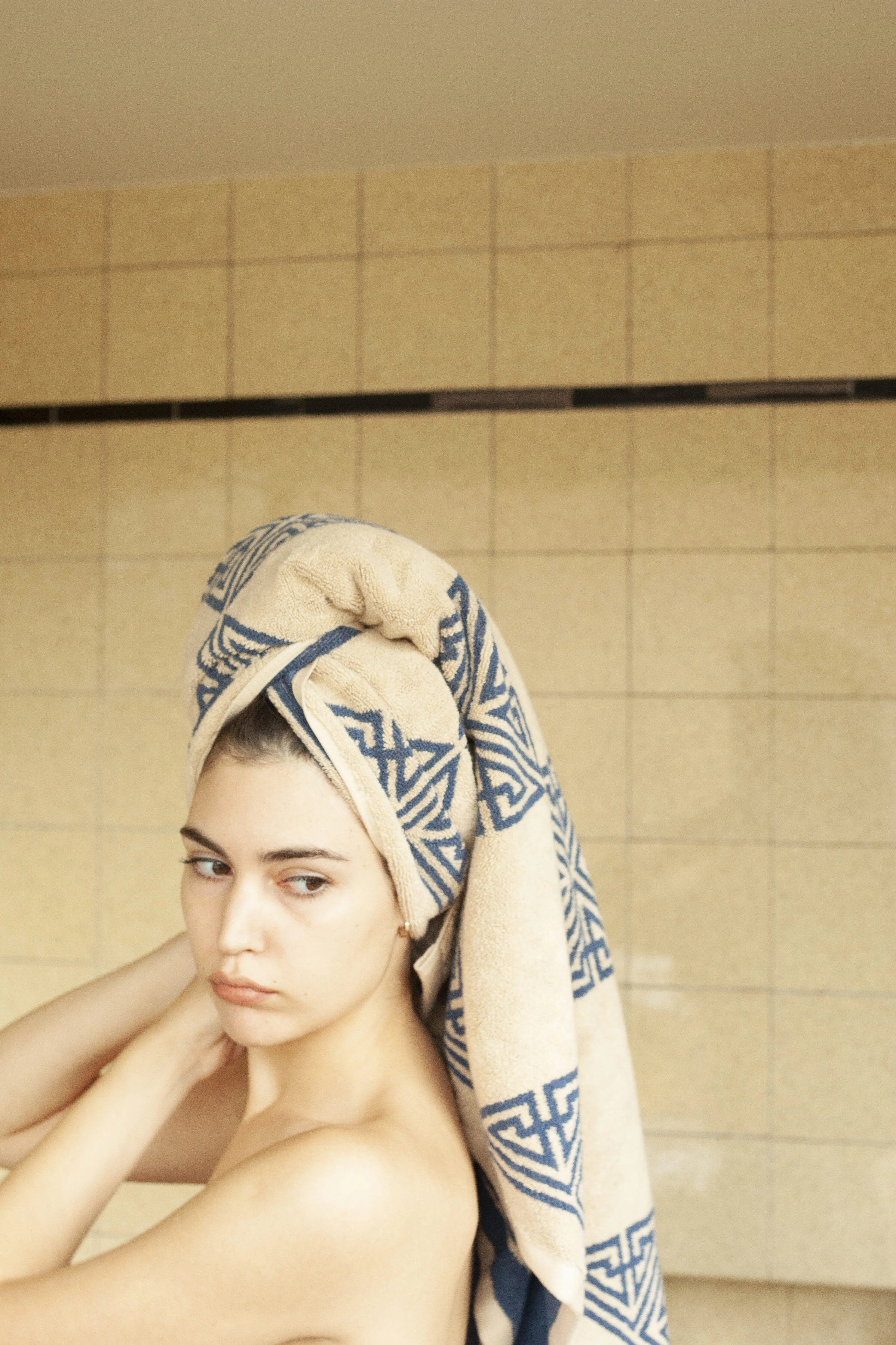 Agnes Bath Sheet - Image 4