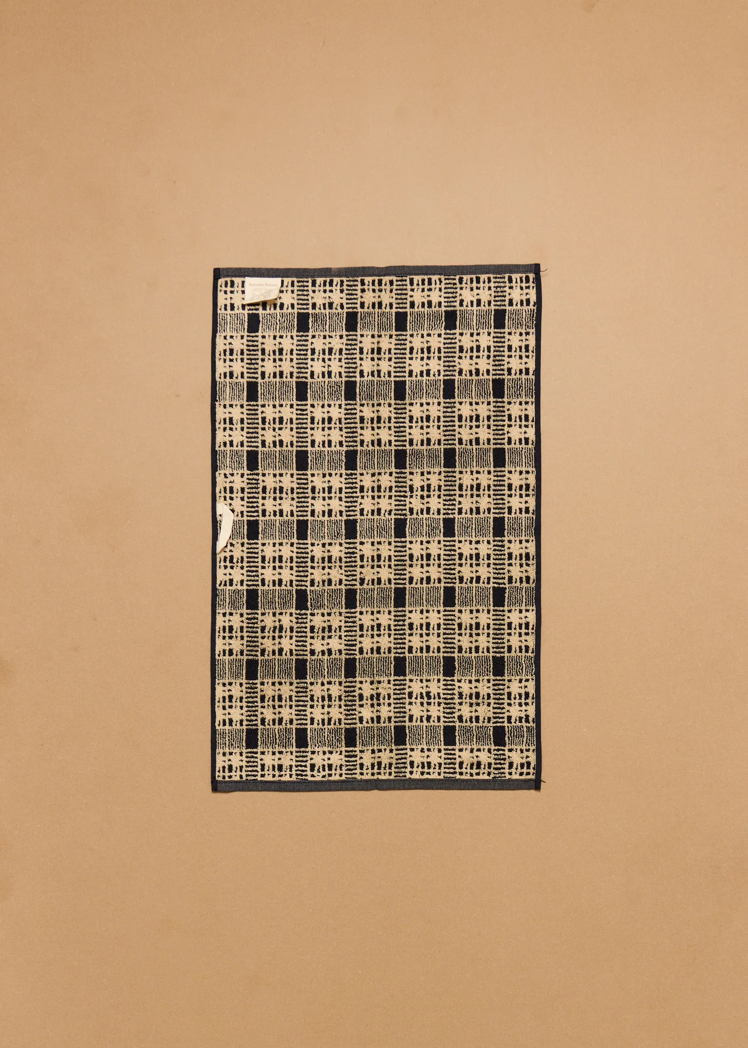 Alma Hand Towel - Image 5