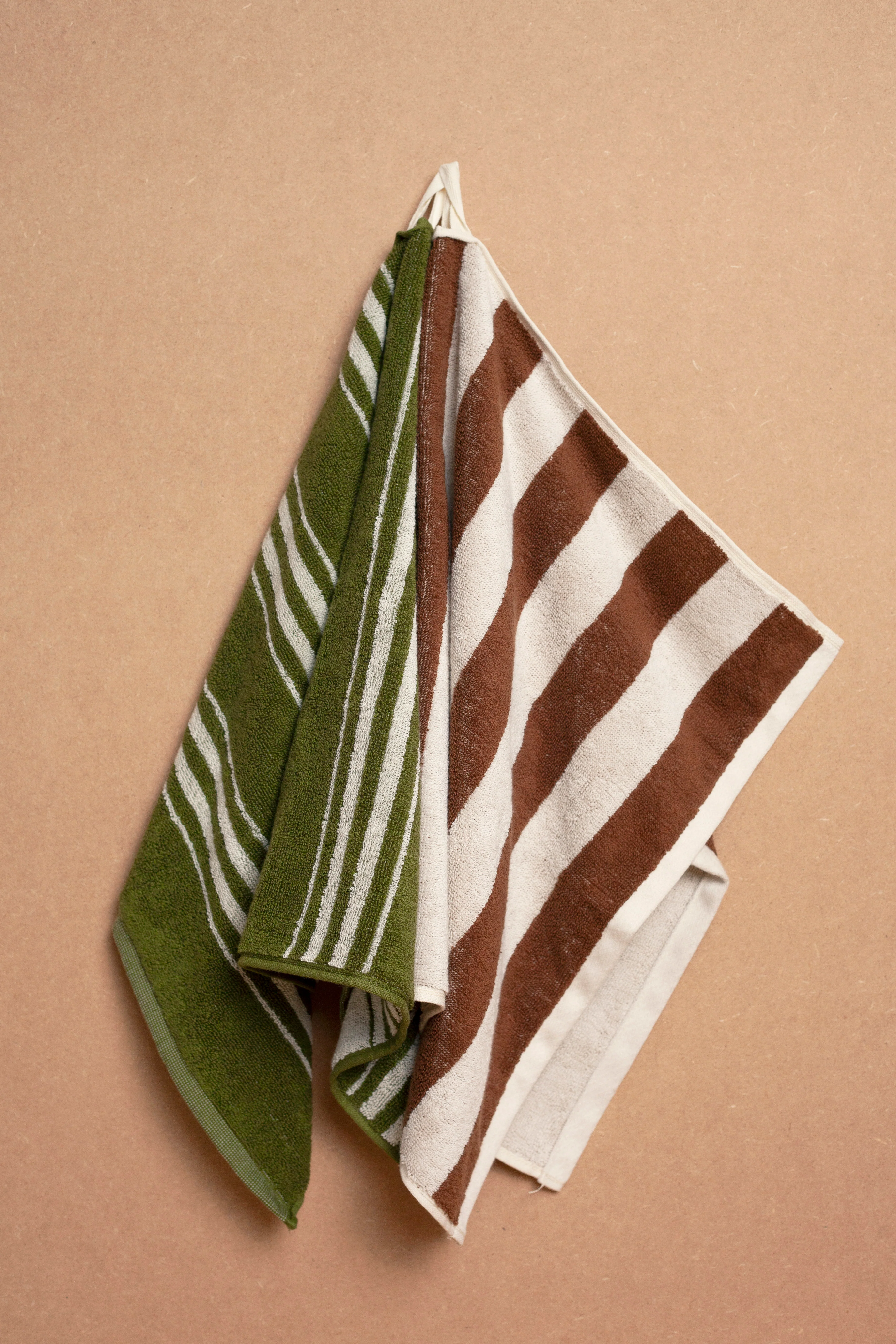 Charlotte Hand Towel - Image 6