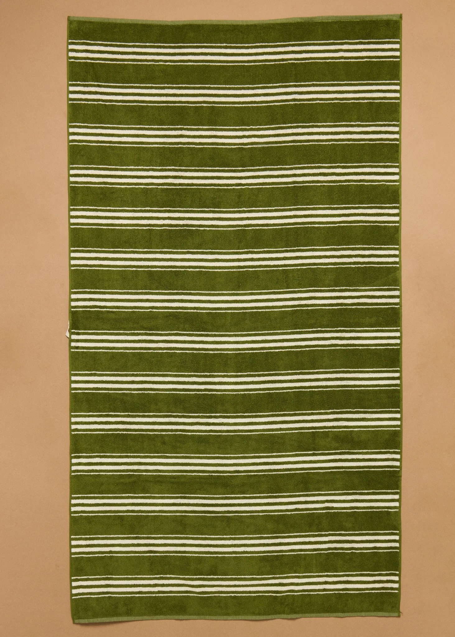 Charlotte Pool Towel - Image 7