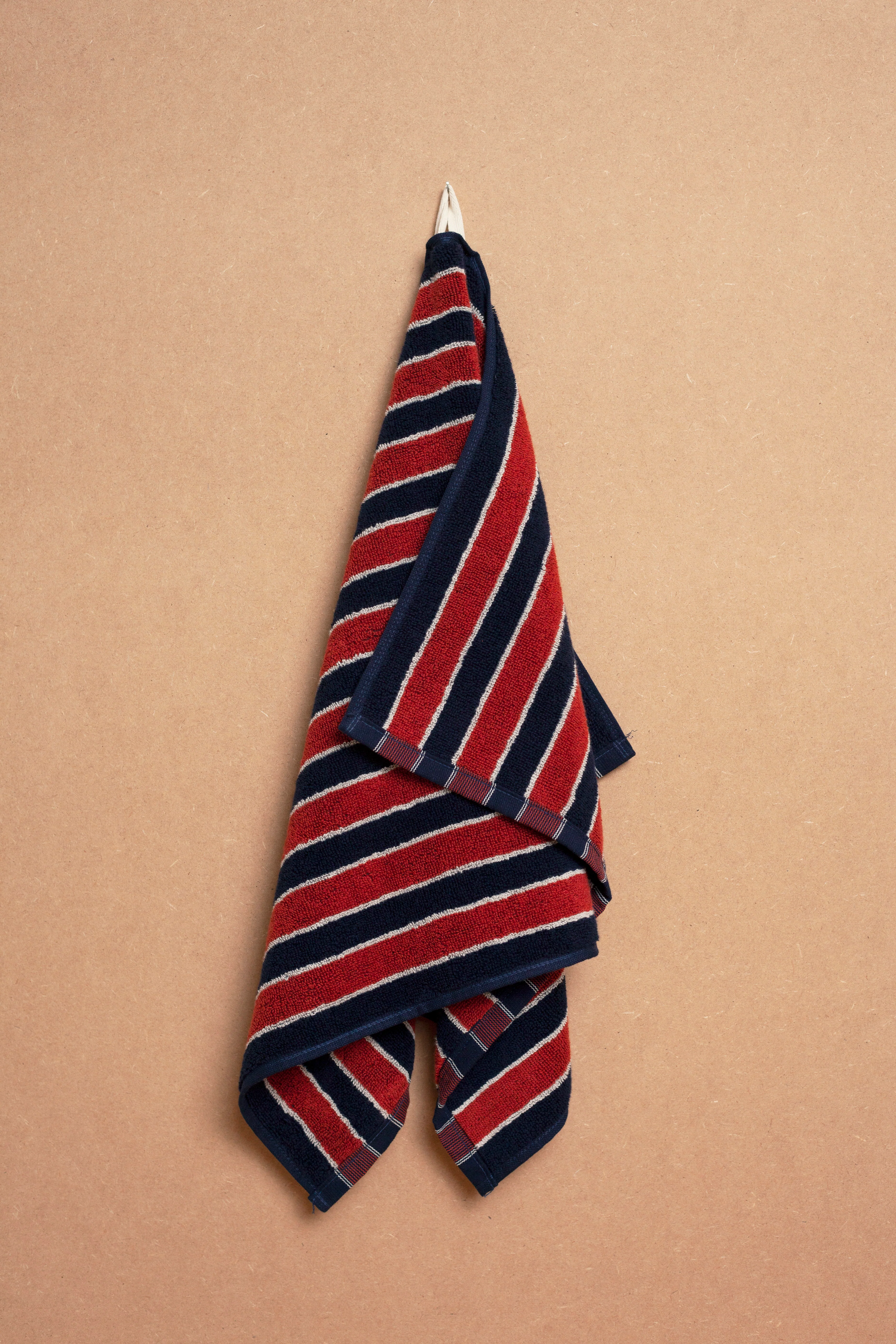 Helena Hand Towel - Image 4