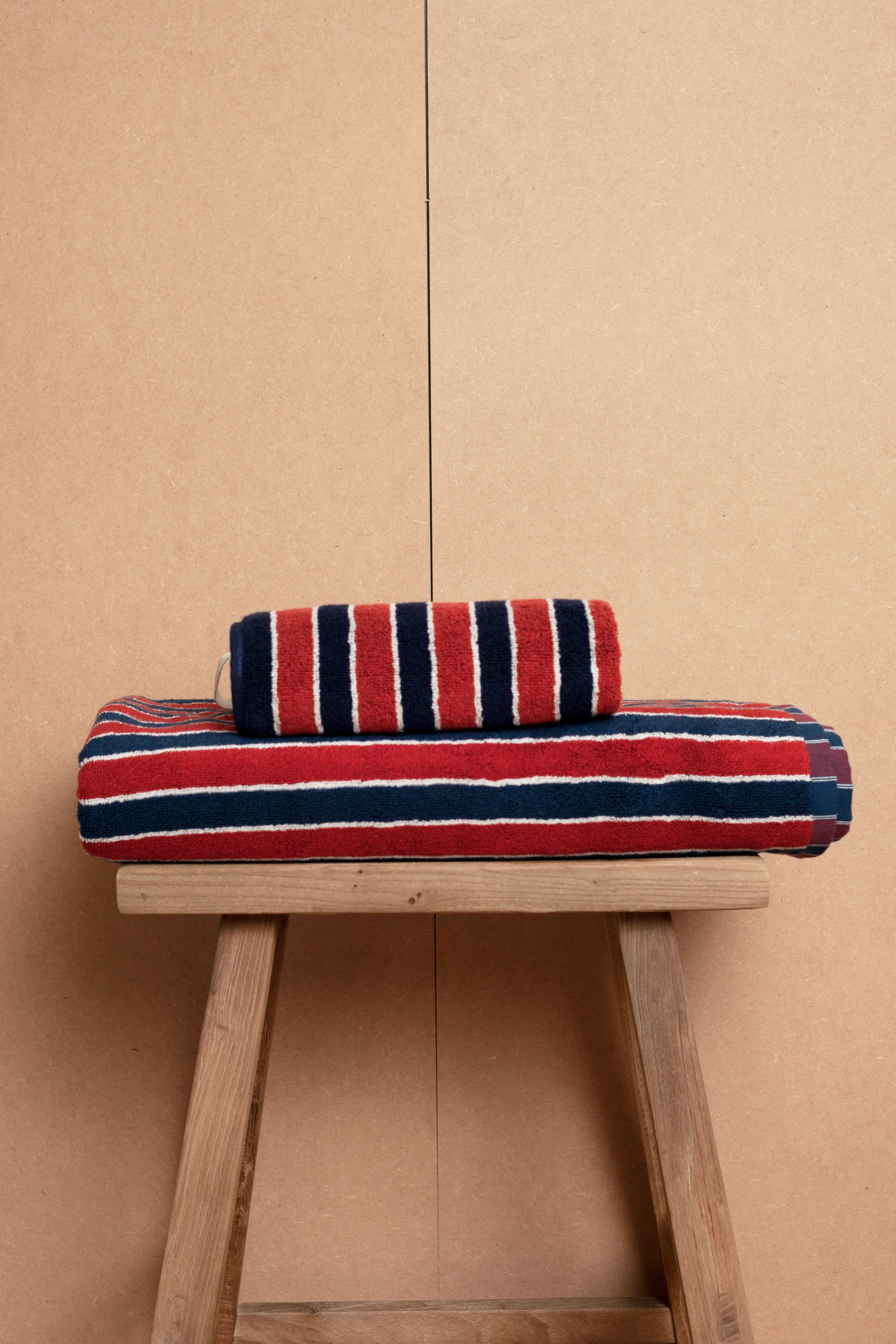 Helena Hand Towel - Image 5