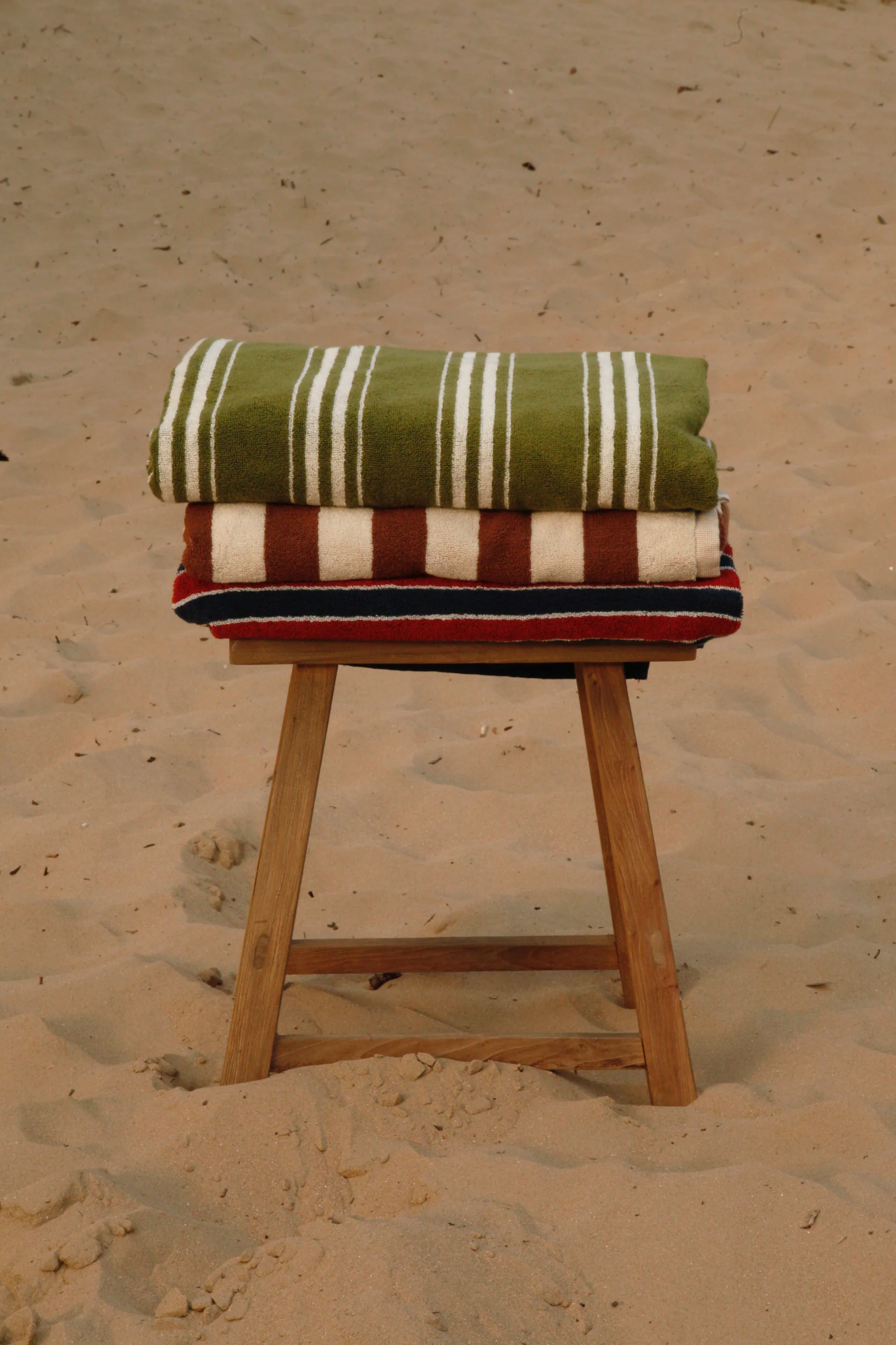 Helena Pool Towel - Image 6