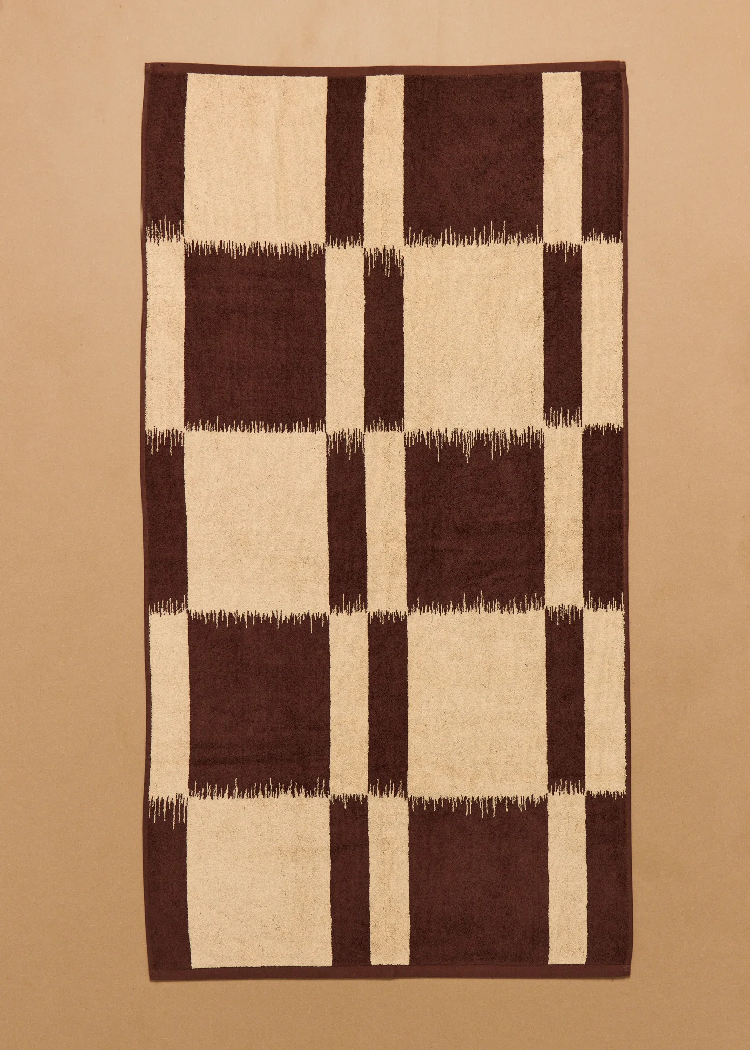 Karin Bath Towel - Image 5