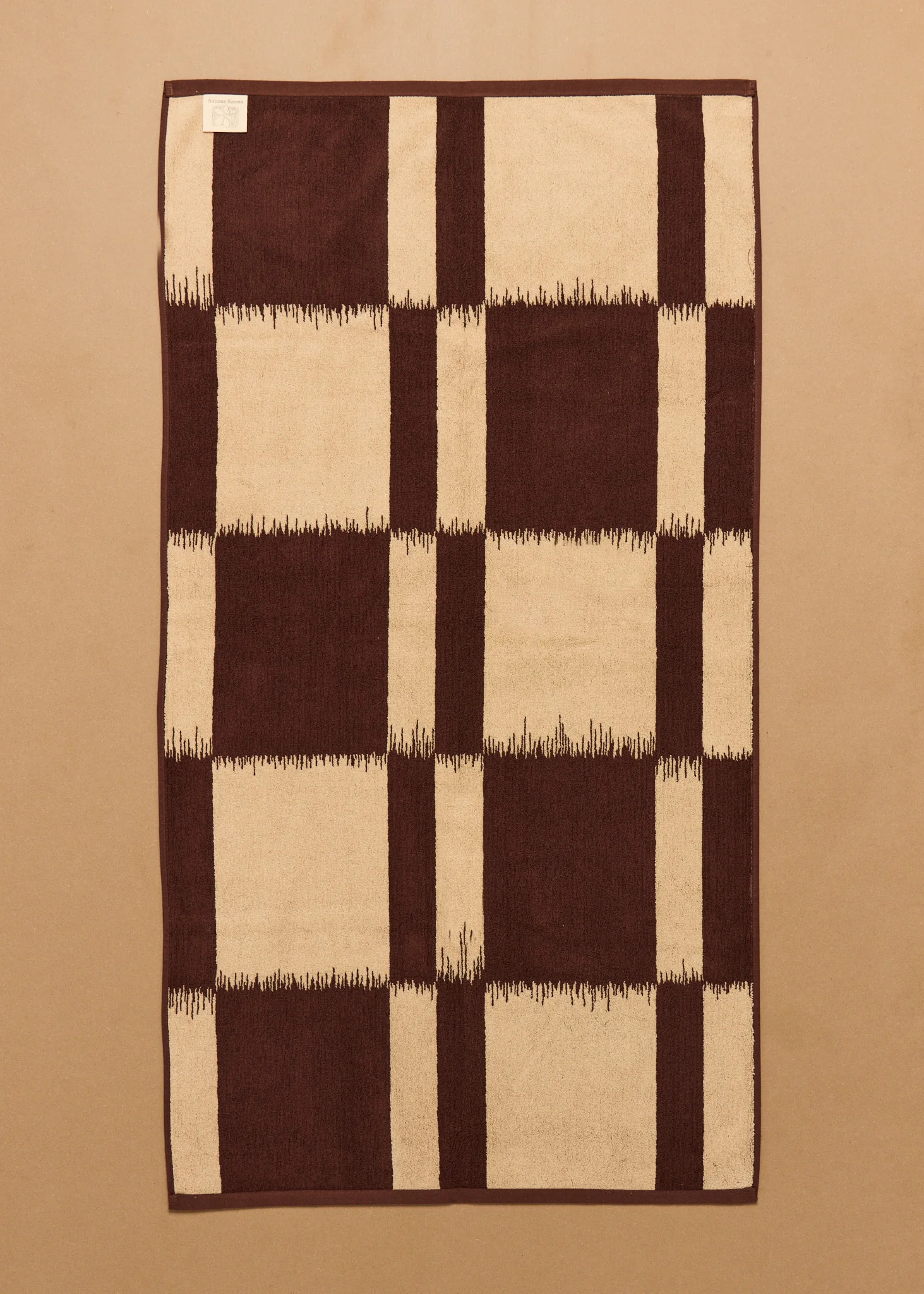 Karin Bath Towel - Image 6